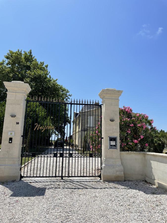 Chateau De Neyran Chambre D'Hotes & Spa Сулак-сюр-Мер Экстерьер фото